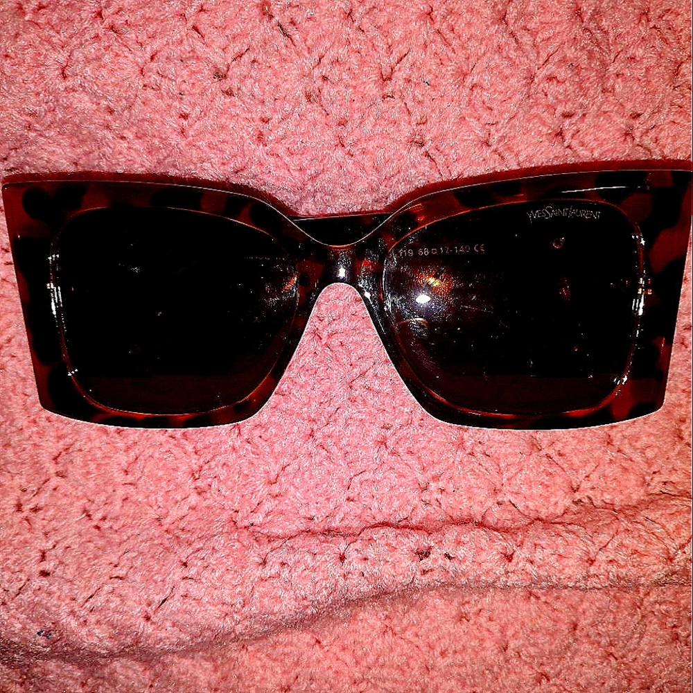 designer logo frames